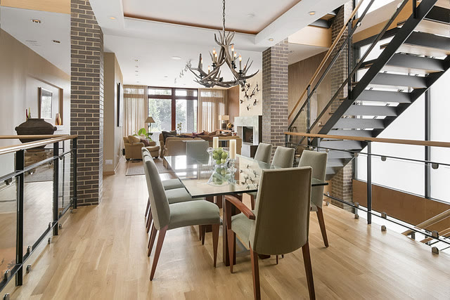 Elegant Chicago home interior